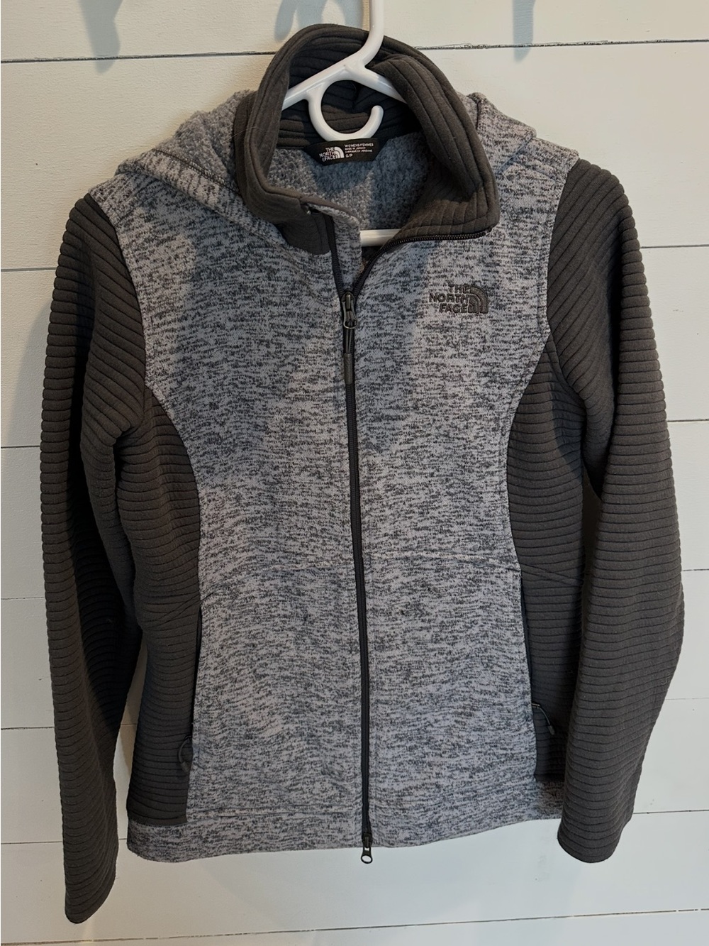 The North Face Women’s Gray Heather Hooded Fleece Jacket